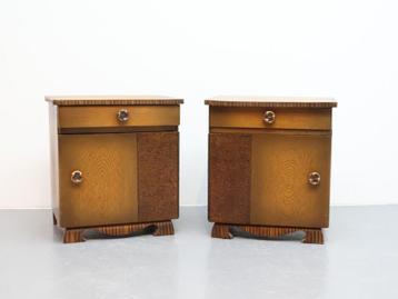 Set vintage nachtkastjes beschikbaar voor biedingen