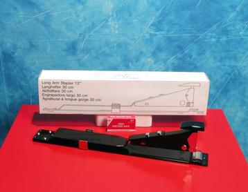 Rapid Classic HD12 nietmachine met lange arm beschikbaar voor biedingen