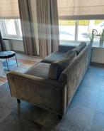 Groene bank in nieuwstaat, Ophalen, Zo goed als nieuw, 200 cm of meer, Minder dan 50 cm