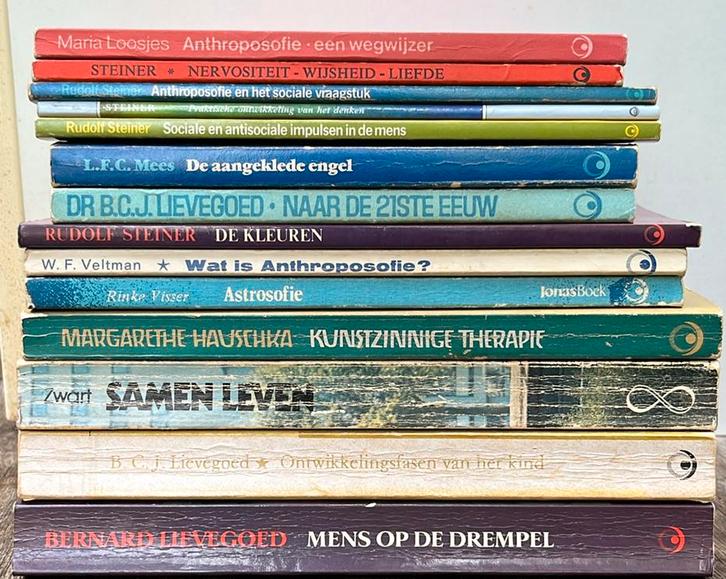Boeken van Bernard Lievegoed, Cees Zwart, Mees Hauschka e.a., Boeken, Partijen en Verzamelingen, Gelezen, School, Studie en Wetenschap