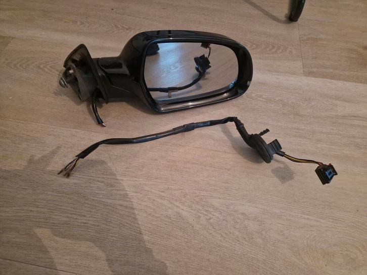 Buitenspiegel Audi A3 Sportback 2011 LZ9Y, Auto-onderdelen, Spiegels, Audi, Gebruikt, Ophalen