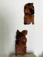 twee Afrikaanse houten beelden, Antiek en Kunst, Ophalen of Verzenden