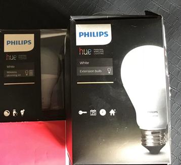 2 x Witte HUE Lampen E27 fitting van Philips  beschikbaar voor biedingen