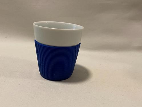 Design Bodum CANTEEN porseleinen beker met siliconen band, Huis en Inrichting, Keuken | Servies, Gebruikt, Kop(pen) en/of Schotel(s)