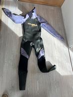 Neopreen pakken 2 stuks M 4mm & L 2mm, Ophalen, Gebruikt, Heer, Wetsuit