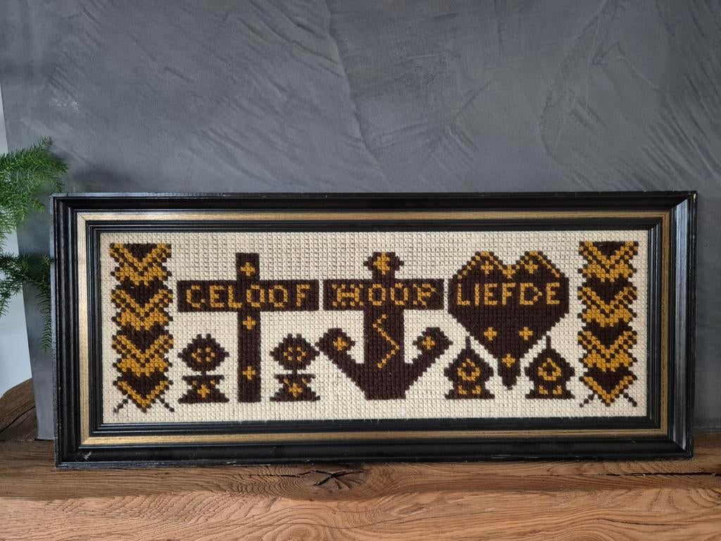 Mooi geborduurd schilderij uit de jaren 70, Ophalen, Zo goed als nieuw