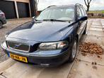 Volvo V70 2.4 140PK 2001 Blauw, Auto's, Voorwielaandrijving, Stof, 1800 kg, Beige