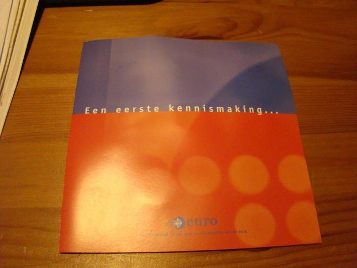 Eerste kennismaking met de euromunt Zalmkit euromunten UNC, Postzegels en Munten, Munten | Europa | Euromunten, Setje, 5 euro