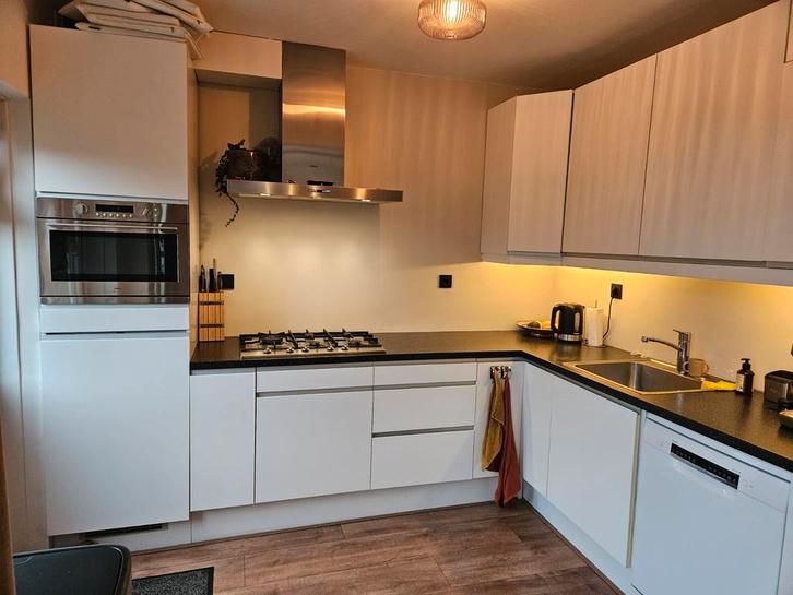 Witte keuken - Ikea prima staat, Huis en Inrichting, Keuken | Complete keukens, Gebruikt, Wit, Ophalen of Verzenden