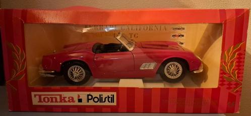1.18 ferrari california, Hobby en Vrije tijd, Modelauto's | 1:18, Zo goed als nieuw, Auto, Overige merken, Ophalen of Verzenden