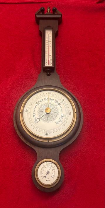 Antiek Grote banjo-barometer beschikbaar voor biedingen
