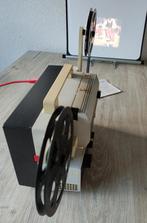 EUMIG 802 SUPER 8 FILMPROJECTOR met GELUID, Verzamelen, Fotografica en Filmapparatuur, Ophalen of Verzenden, 1960 tot 1980, Projector