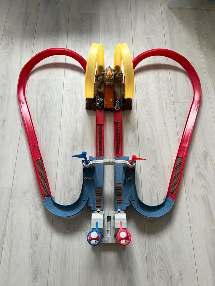 Mario Kart Racebaan - Klaar voor de Start!, Kinderen en Baby's, Speelgoed | Racebanen, Gebruikt, Racebaan, Handmatig, Hot Wheels