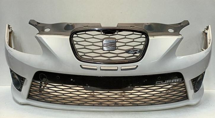 Bumper voor Seat Leon, Auto-onderdelen, Carrosserie en Plaatwerk, Bumper, Seat, Voor, Gebruikt, Herkomst onderdeel bekend, 12 maanden garantie