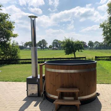 Houtgestookte Hottub - Bij BASTU! Voor Sauna's + Hottub's. beschikbaar voor biedingen