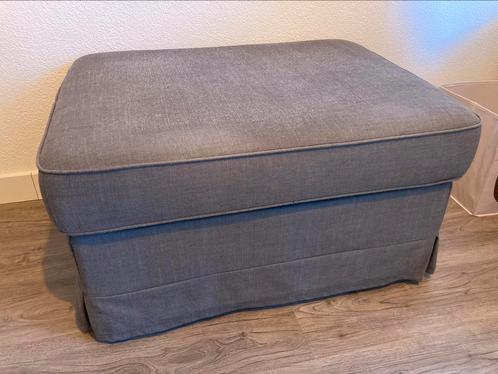 Ikea Ektorp poef, Huis en Inrichting, Banken | Voetenbanken en Poefen, Gebruikt, 75 tot 100 cm, Rechthoekig, Stof, Ophalen
