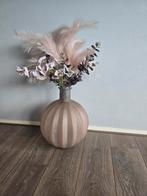 Vaas met kunstbloemen alleen zondag 12 okt ophalen, Huis en Inrichting, Woonaccessoires | Kunstplanten en Kunstbloemen, Ophalen