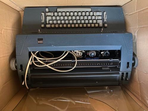 IBM electrische schrijfmachine typmachine 1980, Diversen, Typemachines, Ophalen