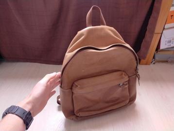 Eastpak bruin leren rugzak schouder tas beschikbaar voor biedingen