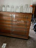 Prachtige vintage vitrinekast, Ophalen, 25 tot 50 cm