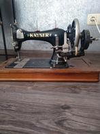 Werkende Kayser naaimachine compleet met kap, Antiek en Kunst, Antiek | Naaimachines, Ophalen