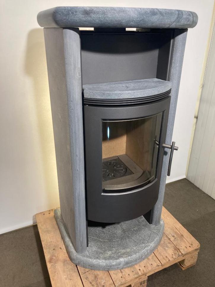 Zeer Zware Speksteenkachel 6-8KW (TOP STAAT), Huis en Inrichting, Kachels, Gebruikt, Vrijstaand, Houtkachel, Hout, Ophalen