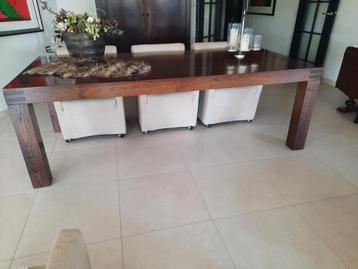 Rechthoekige eettafel 240 cm beschikbaar voor biedingen
