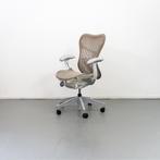 3 Herman Miller bureaustoel Mirra 2 Grijs Wit Bruin, Niet ingevuld, Wit, Niet ingevuld, Zo goed als nieuw