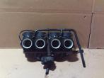 Set carburateurs Honda Fireblade sc 33 bj96-99, Ophalen of Verzenden, Gebruikt