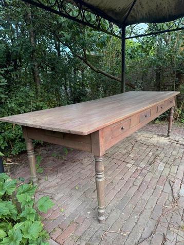 Antieke massief houten tafel / werktafel – 270 cm met lades beschikbaar voor biedingen