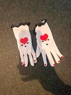 Korte witte handschoenen met hartjes speelkaarten, Ophalen of Verzenden, Zo goed als nieuw, Overige thema's, Accessoires
