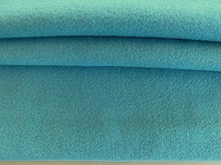 Kvadrat Tonus 507; aqua blauw; 1,9 meter meubelstof, Hobby en Vrije tijd, Stoffen en Lappen, Nieuw, Wol, 120 cm of meer, 30 tot 200 cm