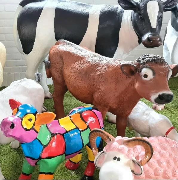 Beeld schaap, beeld koe, beeld kalf, beeld geit, beeld ezel, Tuin en Terras, Tuinbeelden, Nieuw, Dierenbeeld, Kunststof, Ophalen