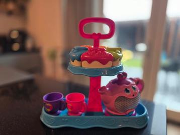 Speelgoed Theepot beschikbaar voor biedingen