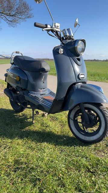 Agm (cross)scooter beschikbaar voor biedingen