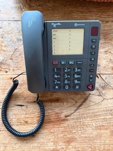 senior telefoon Amplicomms PowerTel 90, Telecommunicatie, Vaste telefoons | Niet Draadloos, Gebruikt, Ophalen of Verzenden