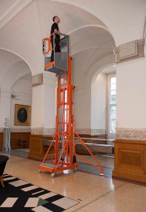 Hoogwerker Up Lift 5 120-200 KG werkhoogte 5 meter, Zakelijke goederen, Machines en Bouw | Liften, Steigers en Ladders, Ophalen of Verzenden