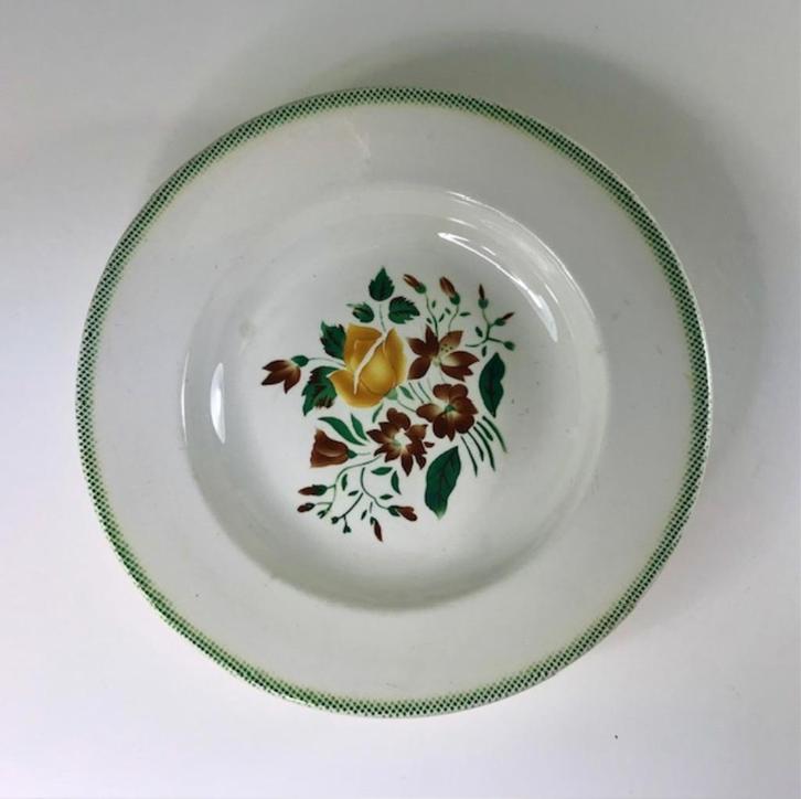 Digoin Sarreguemines Rose Sauvage soepbord diep bord, Antiek en Kunst, Antiek | Servies los, Ophalen of Verzenden