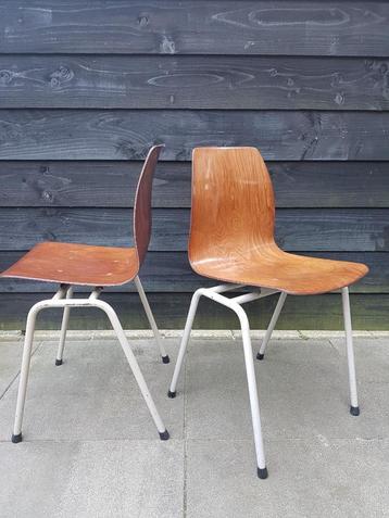 ELMAR FLOTOTTO - 2x Industriële stoelen. Vintage jaren 60-70 beschikbaar voor biedingen