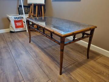 Salontafel te koop beschikbaar voor biedingen