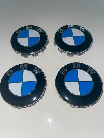 BMW  naafdoppen 68mm blauw-wit nieuw beschikbaar voor biedingen