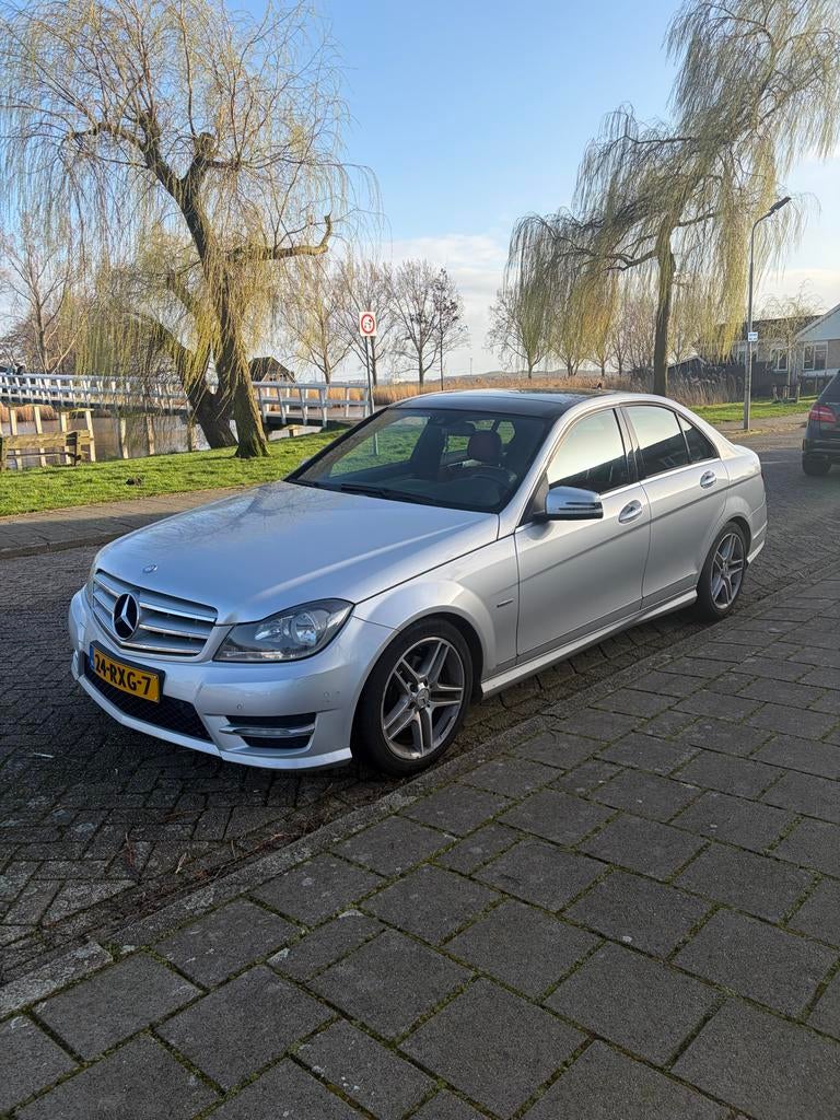 Mercedes-Benz C-Klasse C180 AMG Line, Auto's, Mercedes-Benz, Automaat, 745 kg, 1800 kg, 1796 cc