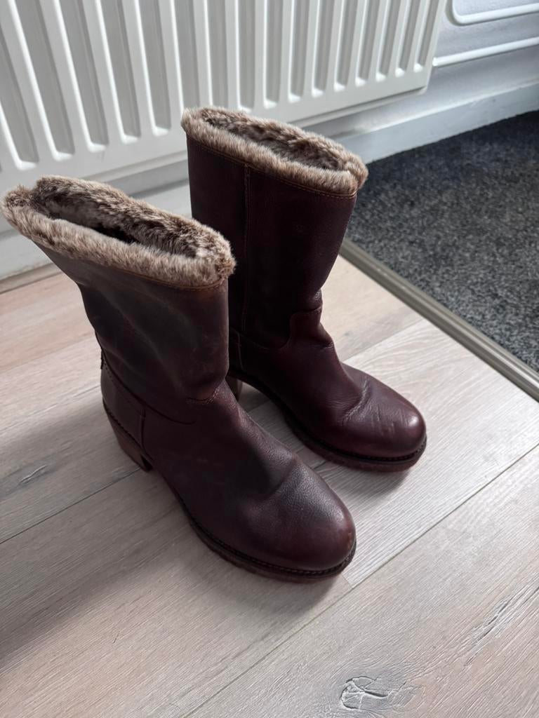 Maat 38, Ophalen, Zo goed als nieuw, Zwart, Sneakers of Gympen