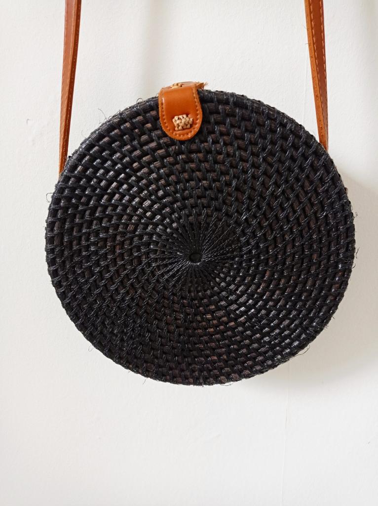 Schoudertasje, Ophalen, Schoudertasje