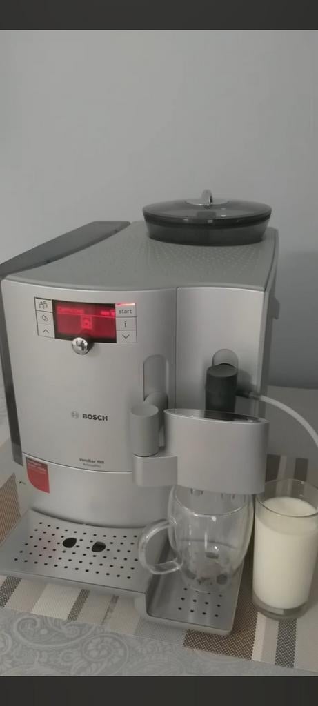 Bosch vero bar 100 koffiemachine, Witgoed en Apparatuur, Ophalen of Verzenden, Koffiemachine
