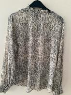 Elegante blouse met print - Maat 40, Ophalen of Verzenden, Nieuw, Maat 38/40 (M), Zwart