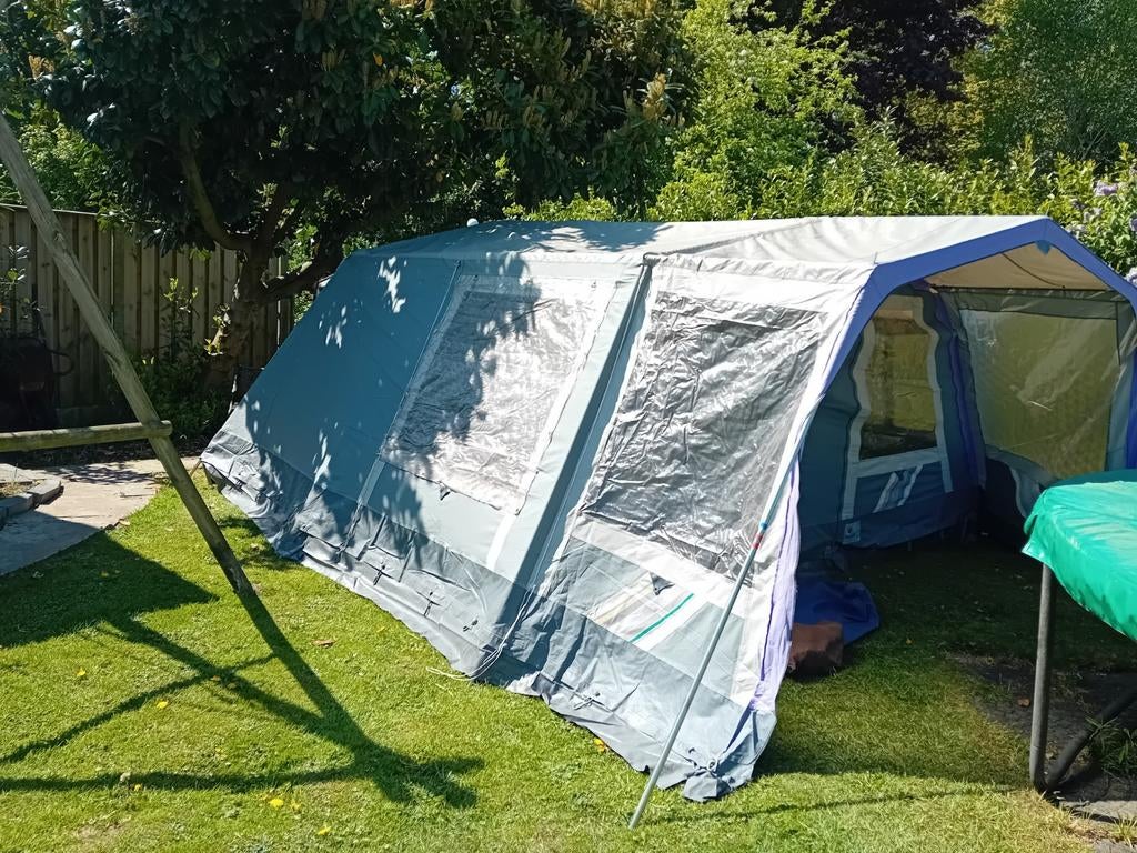 Brand bungalowtent met luifel, Ophalen, Tot en met 4