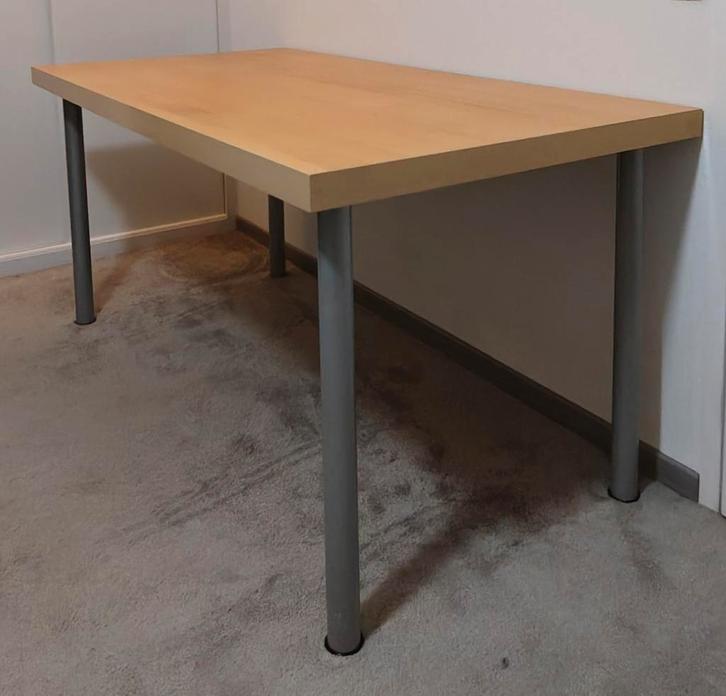 Eenvoudige tafel met metalen poten, Huis en Inrichting, Tafels | Eettafels, Gebruikt, 50 tot 100 cm, 100 tot 150 cm, Vier personen
