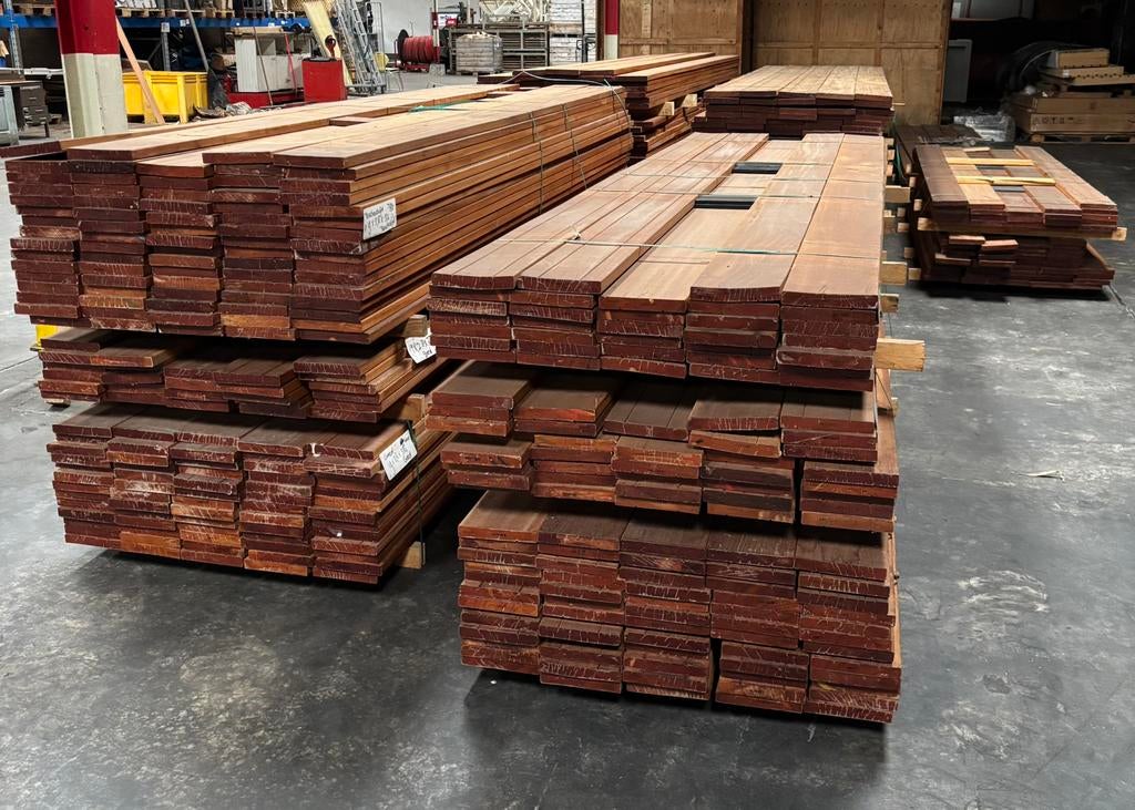 Vlonderpplanken Bankirai 28 x 190 mm, Tuin en Terras, Palen, Balken en Planken, Ophalen, Planken, Zo goed als nieuw, Hardhout