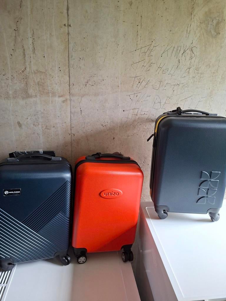 Reiskoffer/Handbagage voor in de Cabine van het Vliegtuig, Sieraden, Tassen en Uiterlijk, Koffers, Ophalen, Wieltjes, Hard kunststof